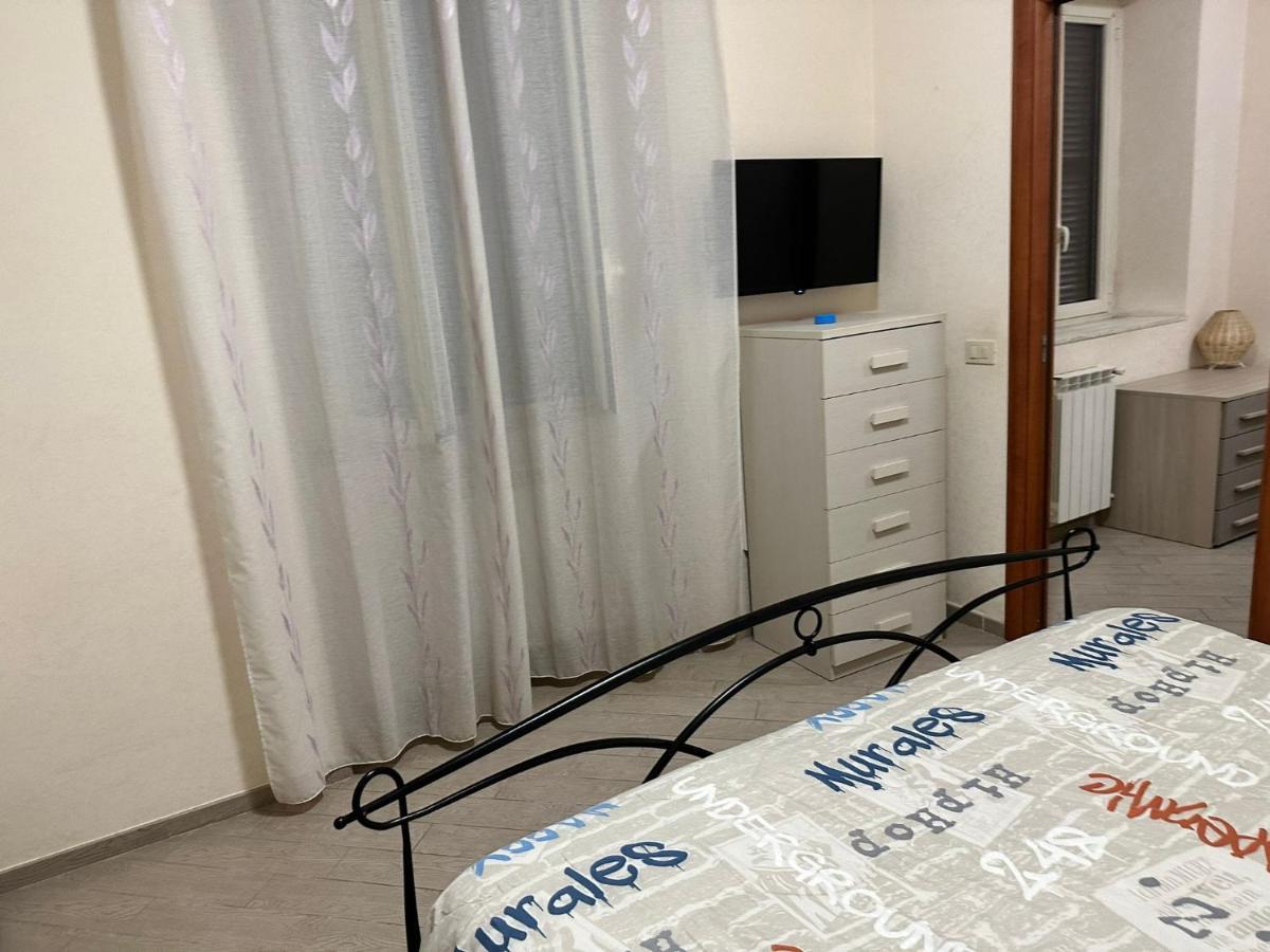 Roma Chic Residenza Gemelli Apartment Bagian luar foto