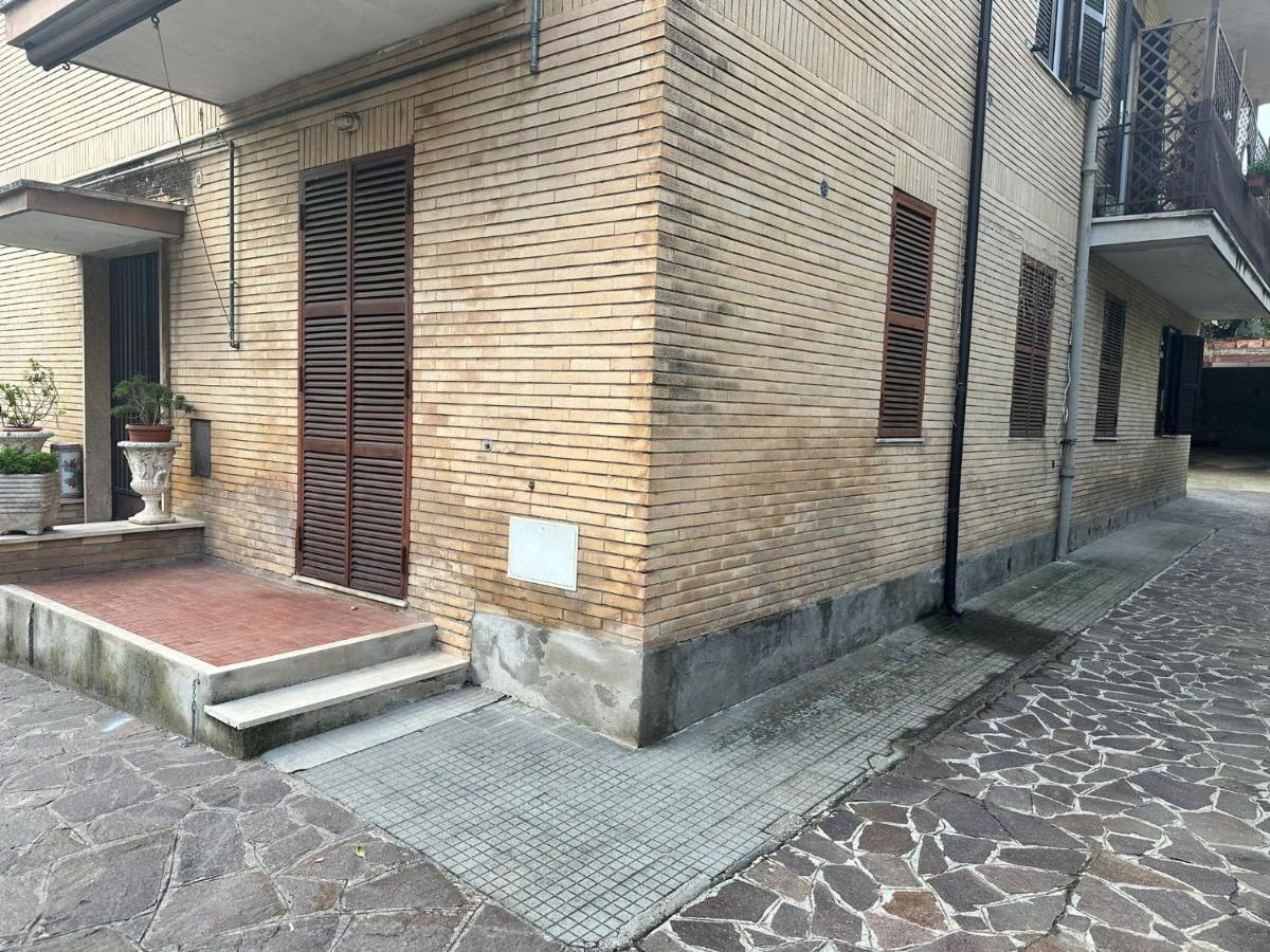 Roma Chic Residenza Gemelli Apartment Bagian luar foto