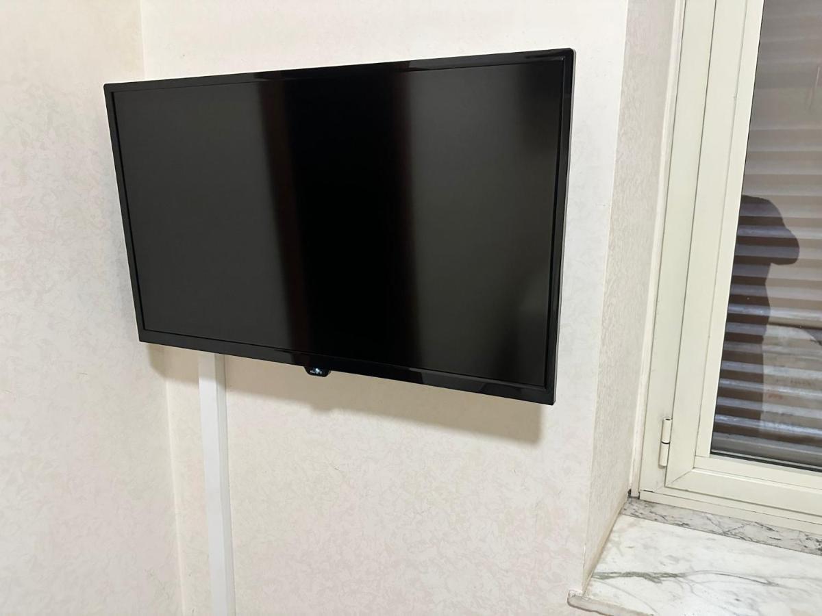 Roma Chic Residenza Gemelli Apartment Bagian luar foto