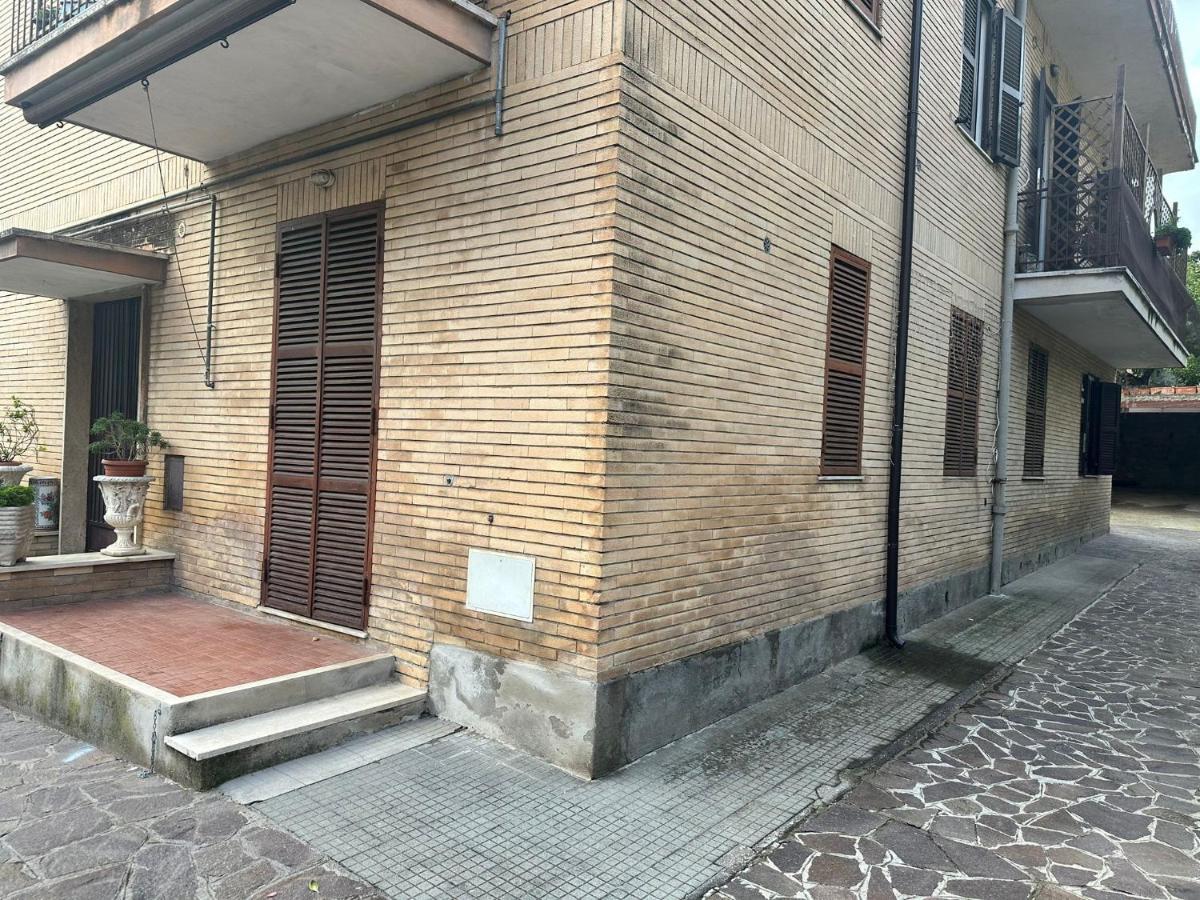 Roma Chic Residenza Gemelli Apartment Bagian luar foto