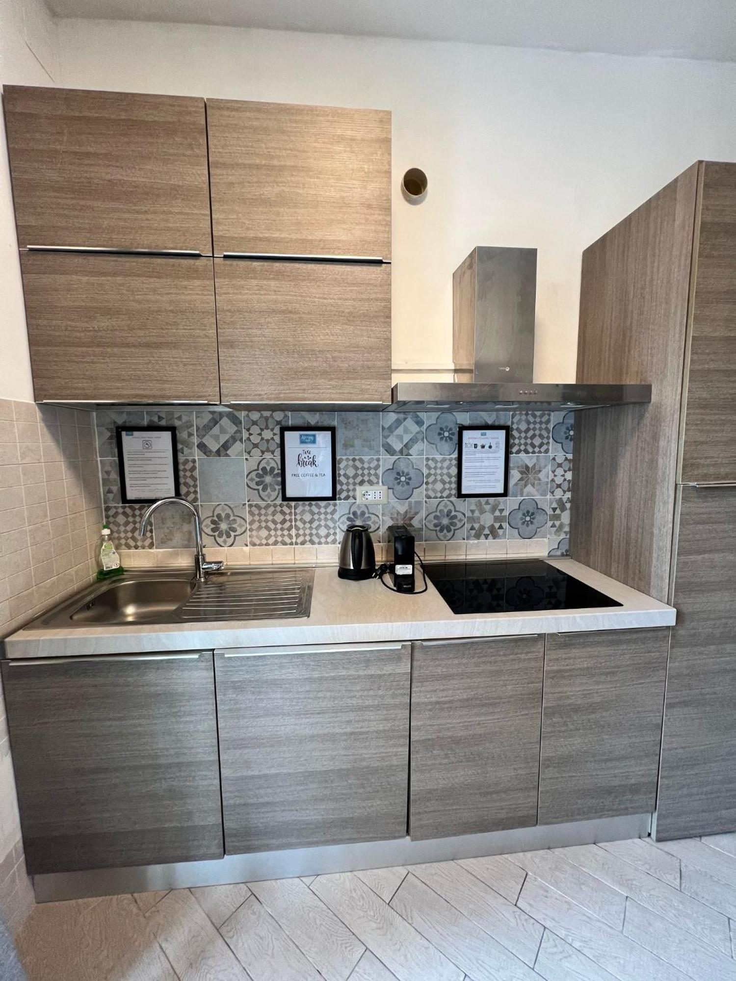 Roma Chic Residenza Gemelli Apartment Bagian luar foto