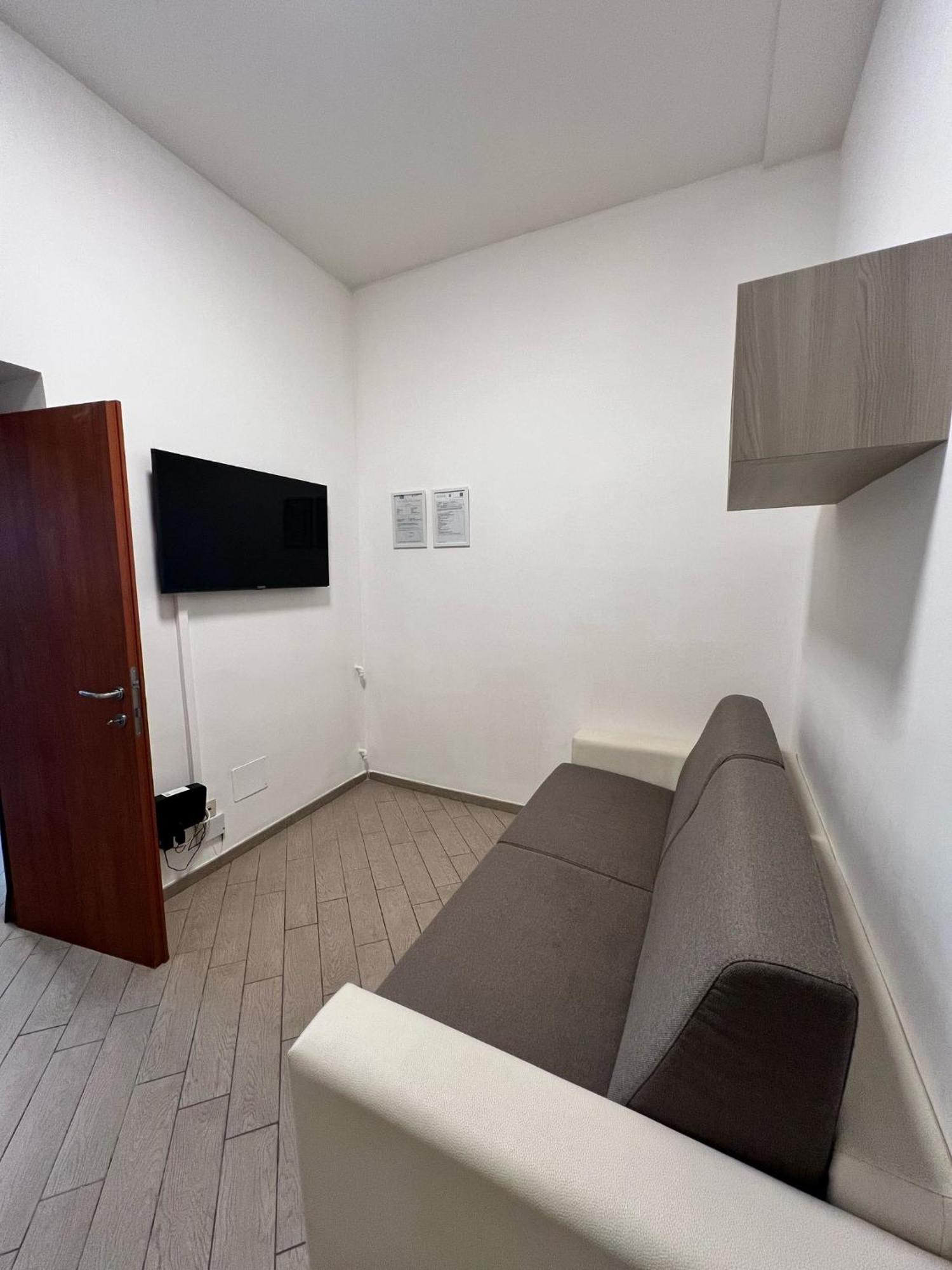 Roma Chic Residenza Gemelli Apartment Bagian luar foto